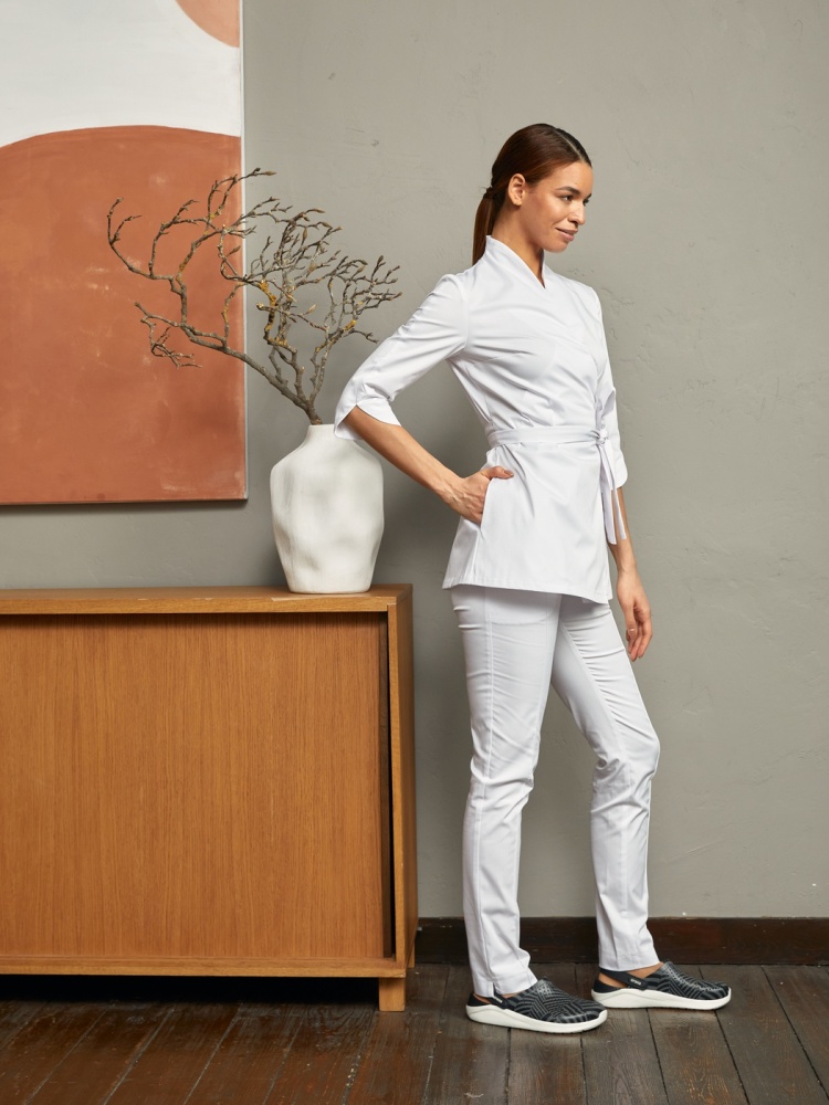 Медицинская женская блуза белая Лечи Красиво 1029